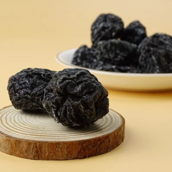 Seedless Black Plum  110g